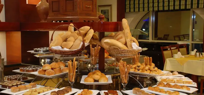 Al Rawda Royal Inn image
